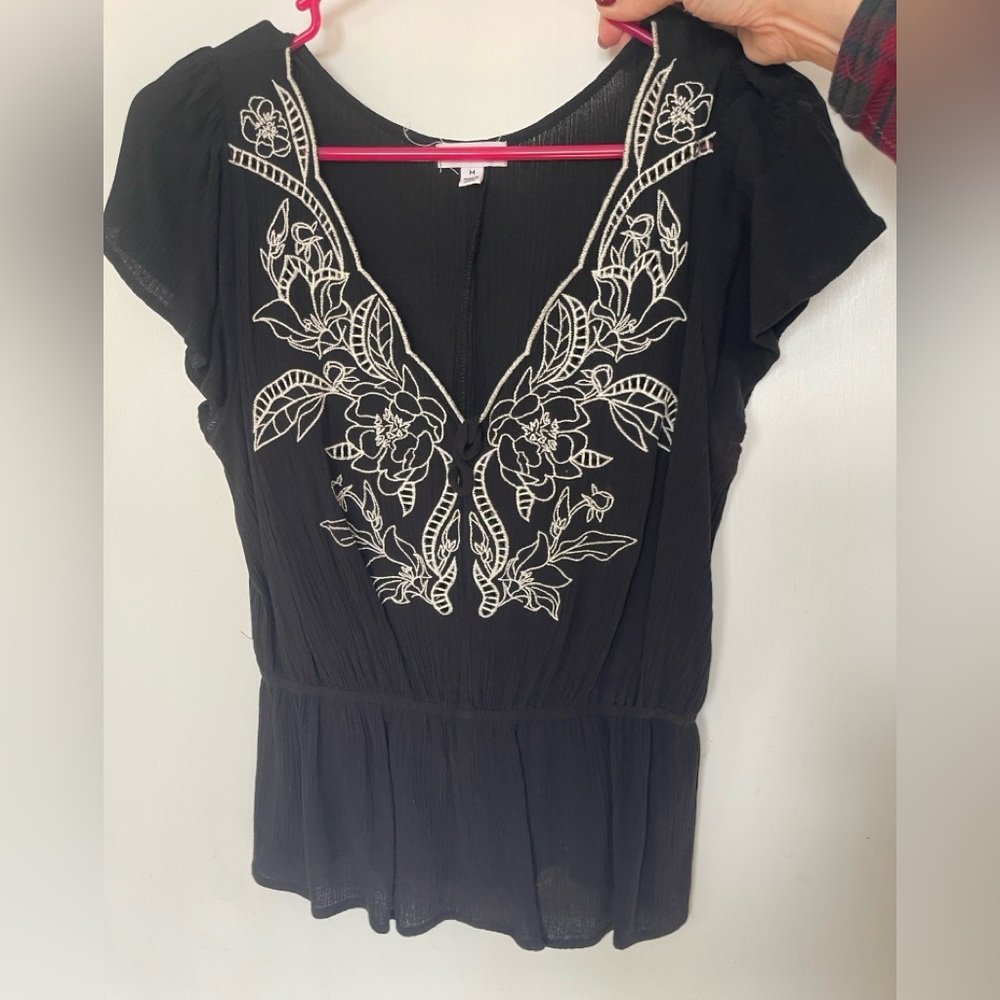 Love on a Hanger Black Blouse with White Embroidery